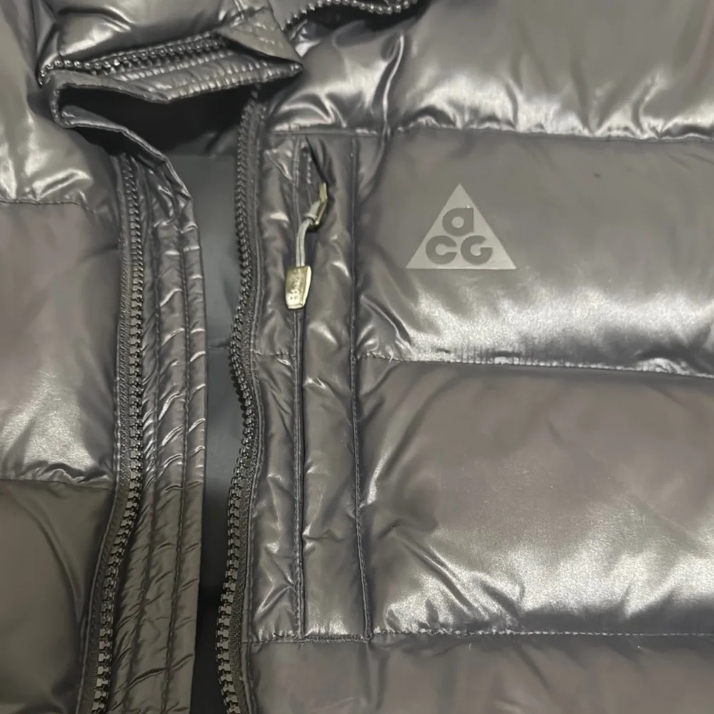 Black Puffer Vest - Picture 2 of 8